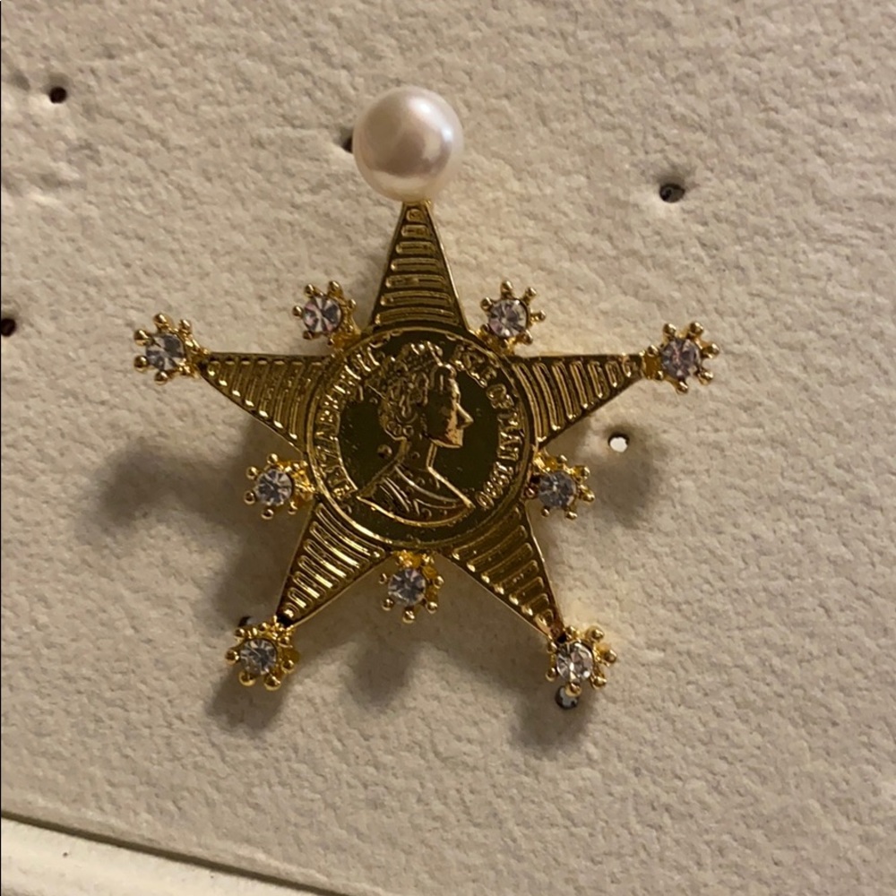 Brooch - Picture 3 of 3